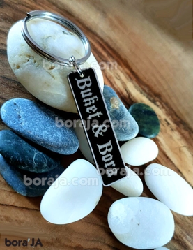 İsim yazılı oyma çelik anahtarlık İsim yazılı oyma çelik anahtarlık