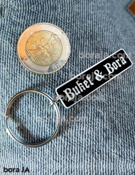 İsim yazılı oyma çelik anahtarlık İsim yazılı oyma çelik anahtarlık